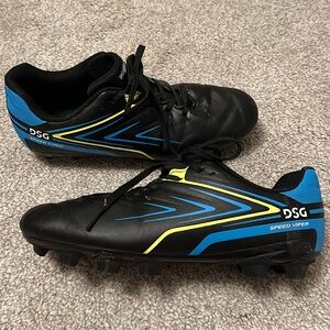 DSG Speed Viper 2.0 soccer youth cleats size 5 ⚽️